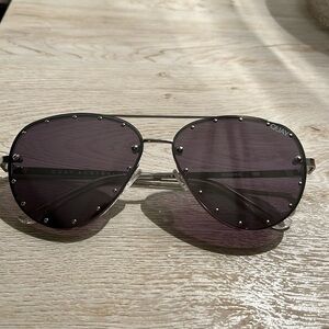 Quay mirrored “Roxanne” sunglasses